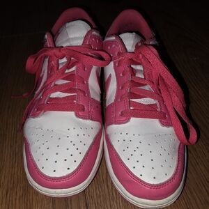 Nike White and Hot Pink Low-Top Sneakers - Girls' Lace-Up Trainers